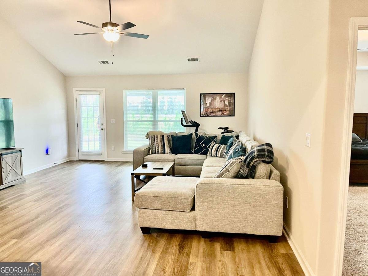 283 Chestnut Drive Brunswick - 12