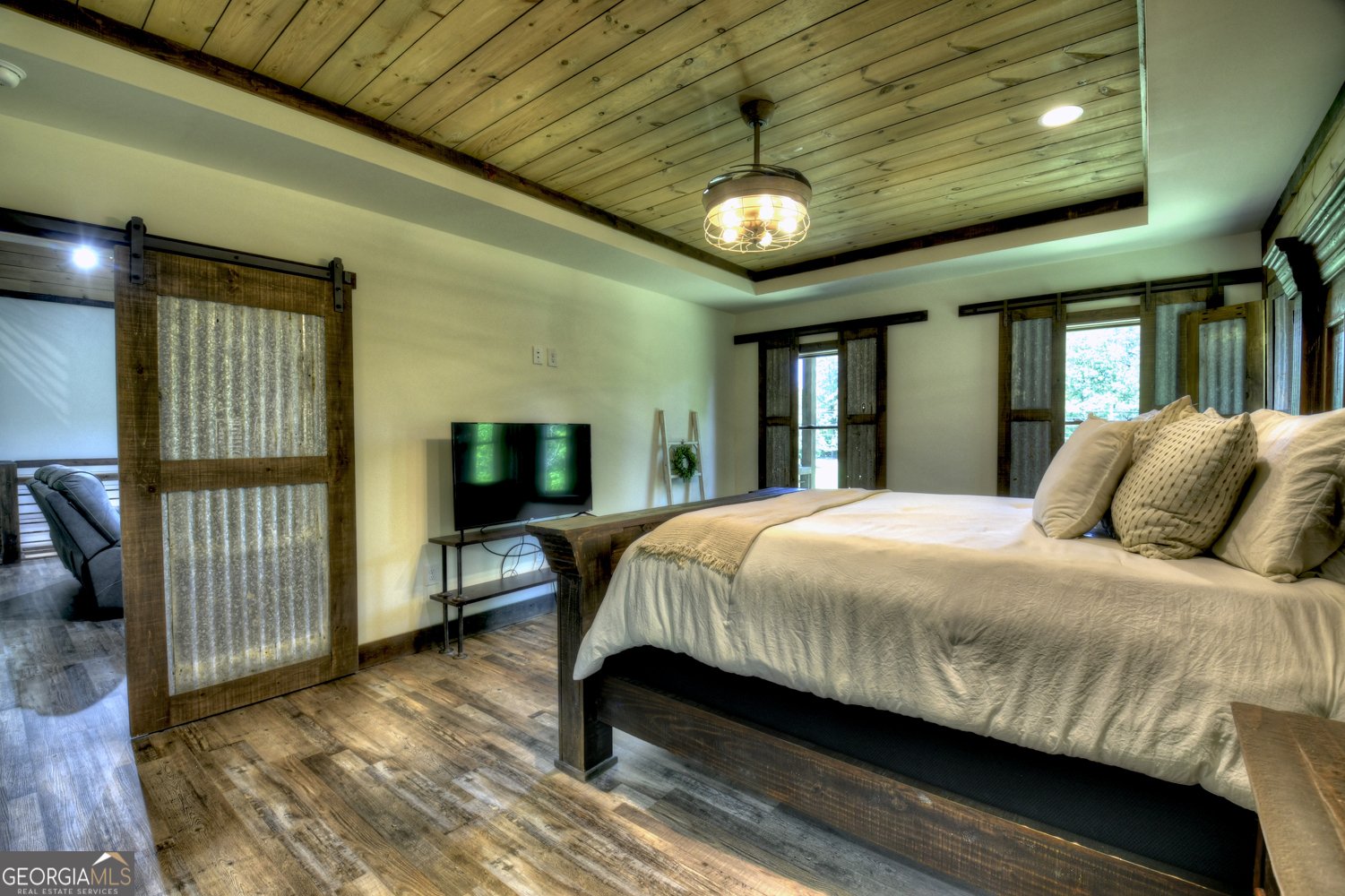3181 Sugar Creek Road Blue Ridge - 28