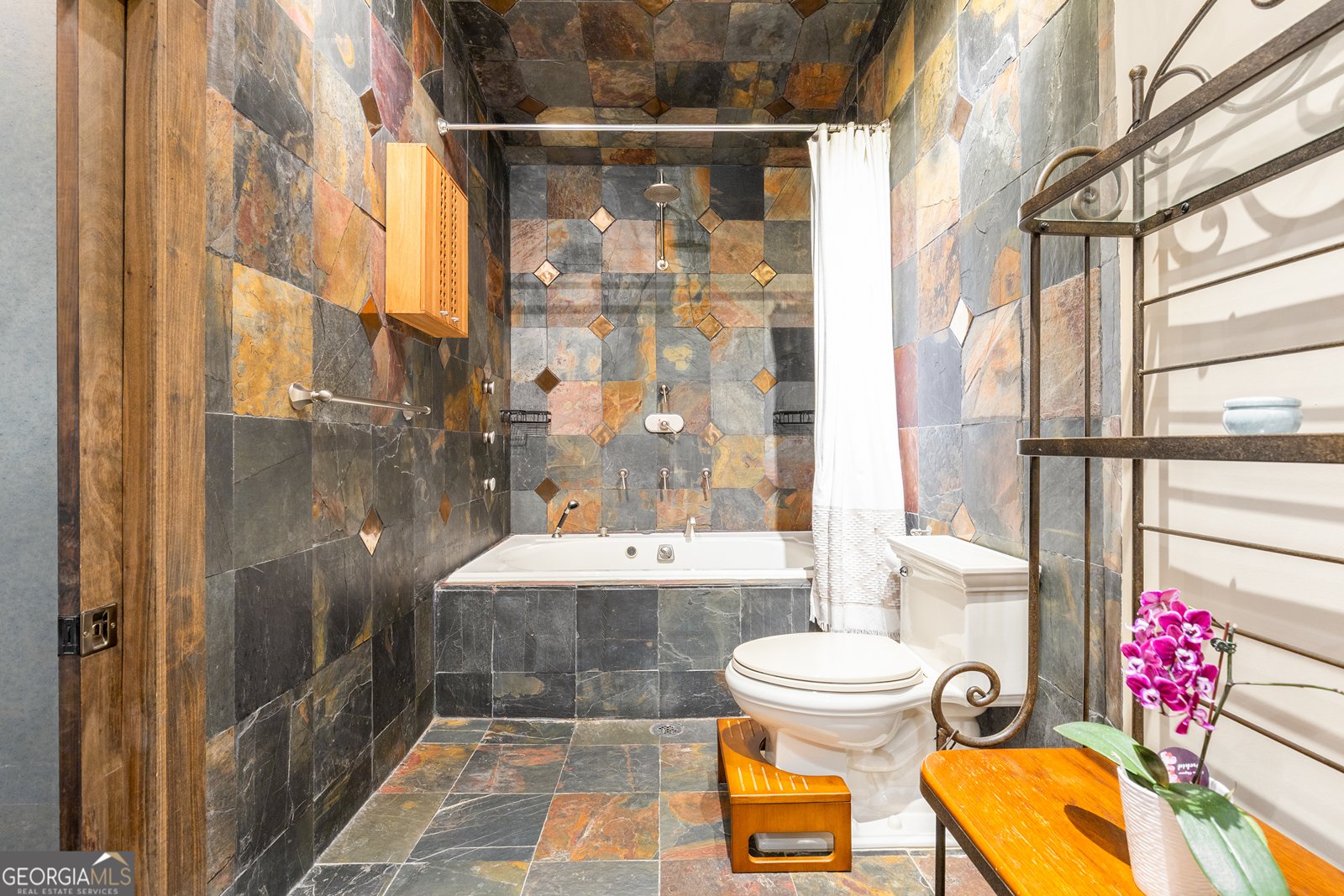 943 Peachtree Street Atlanta - 17