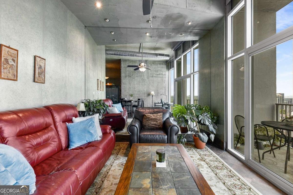 943 Peachtree Street Atlanta - 7
