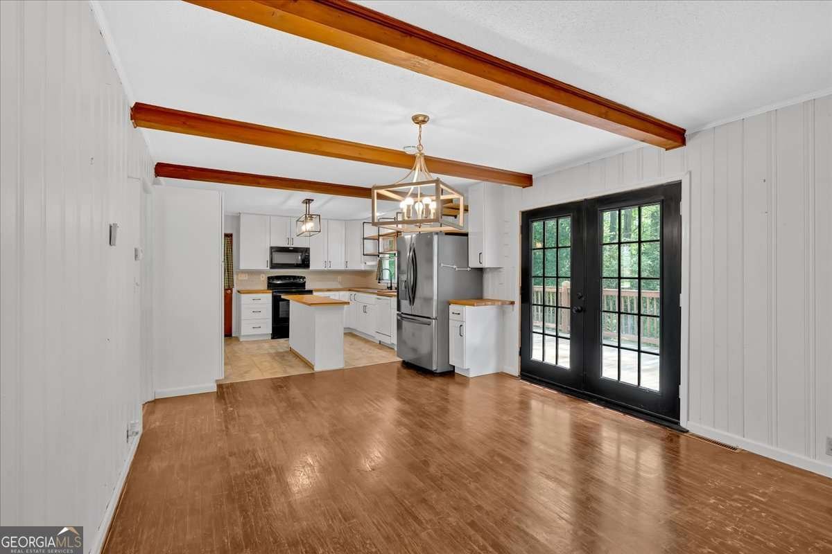 612 OAKCREST Drive Rockmart - 11