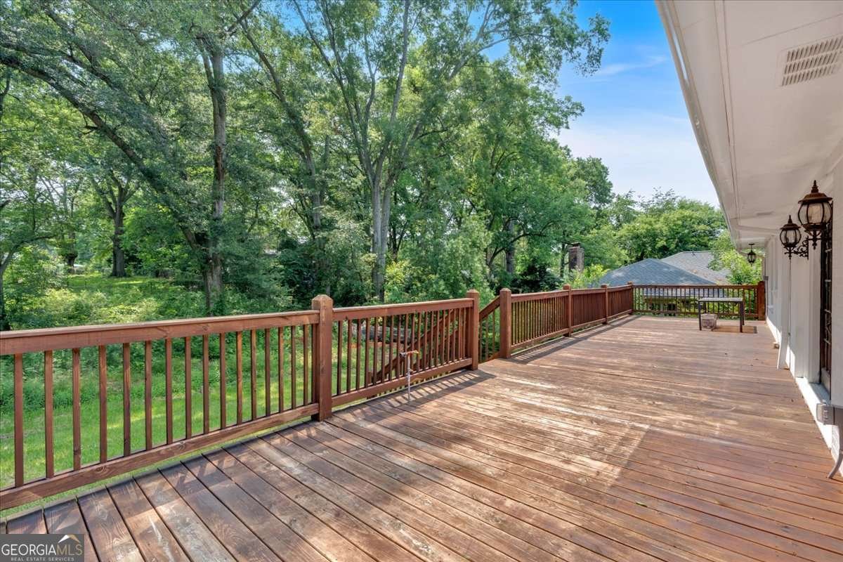 612 OAKCREST Drive Rockmart - 30