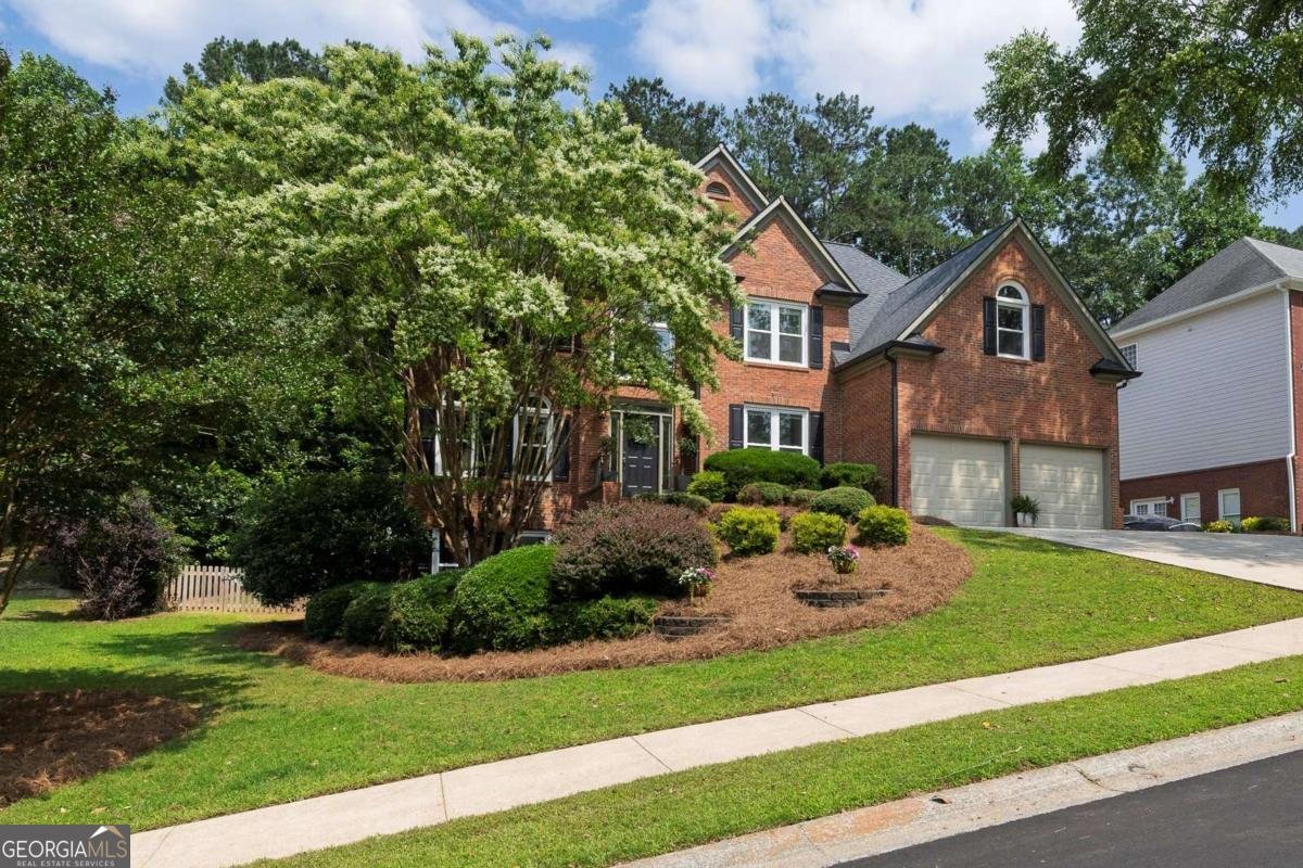 809 Hillcrest Lane Woodstock - 2