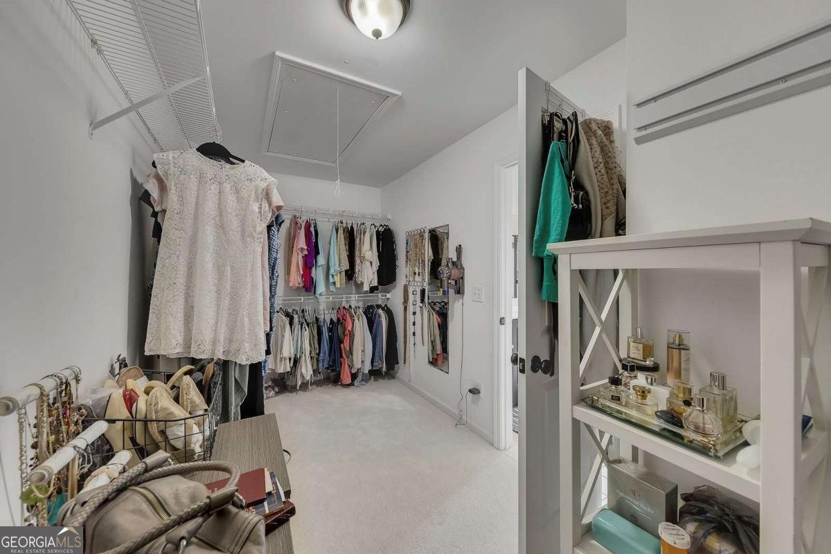 809 Hillcrest Lane Woodstock - 33