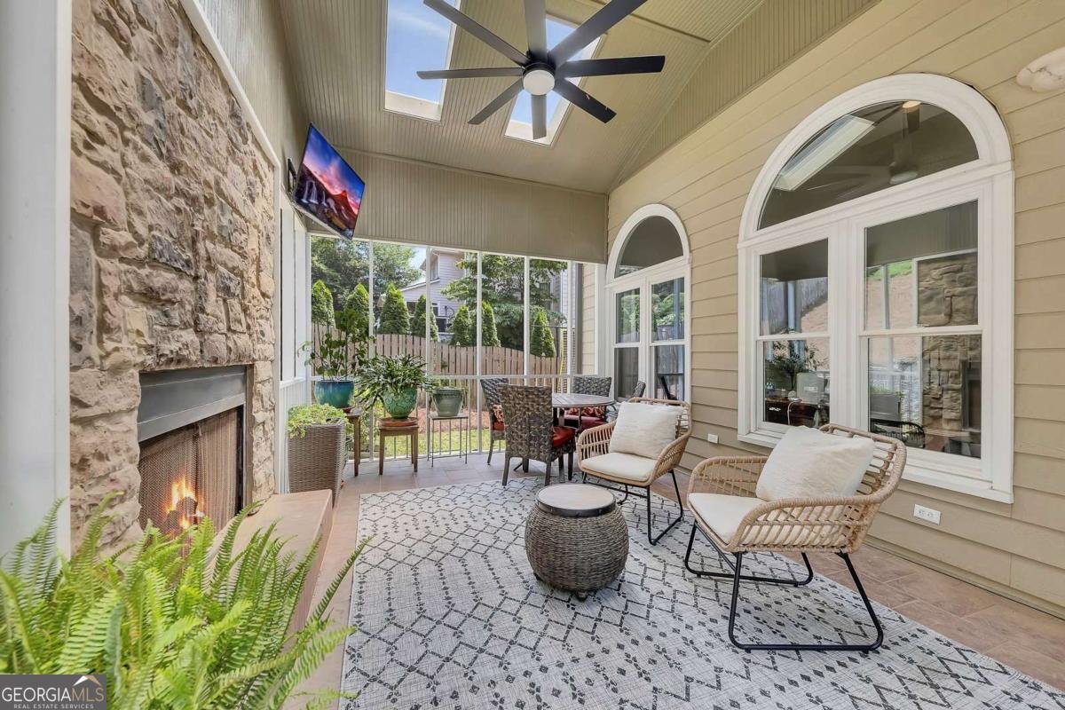 809 Hillcrest Lane Woodstock - 42