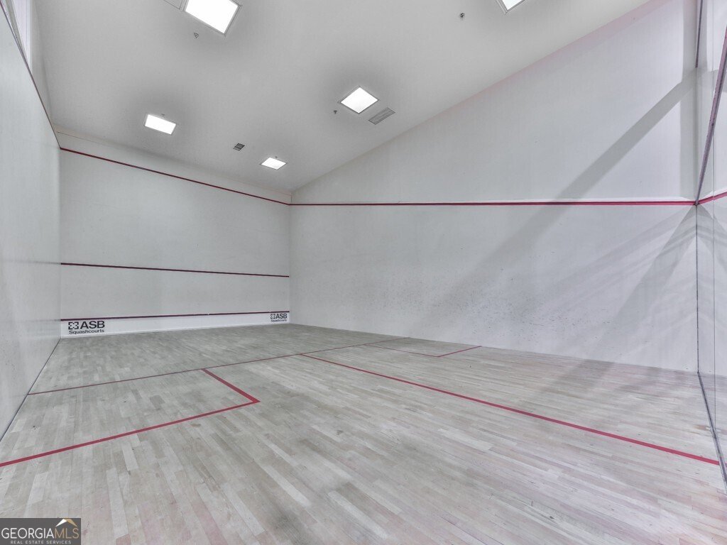 3334 Peachtree Road Atlanta - 27