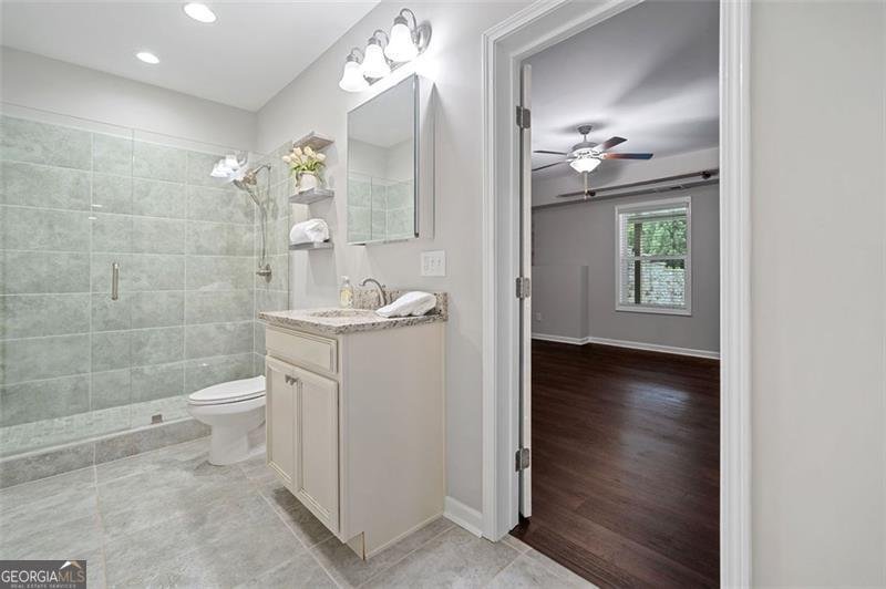 2385 Saddle Brook Trace Cumming - 30