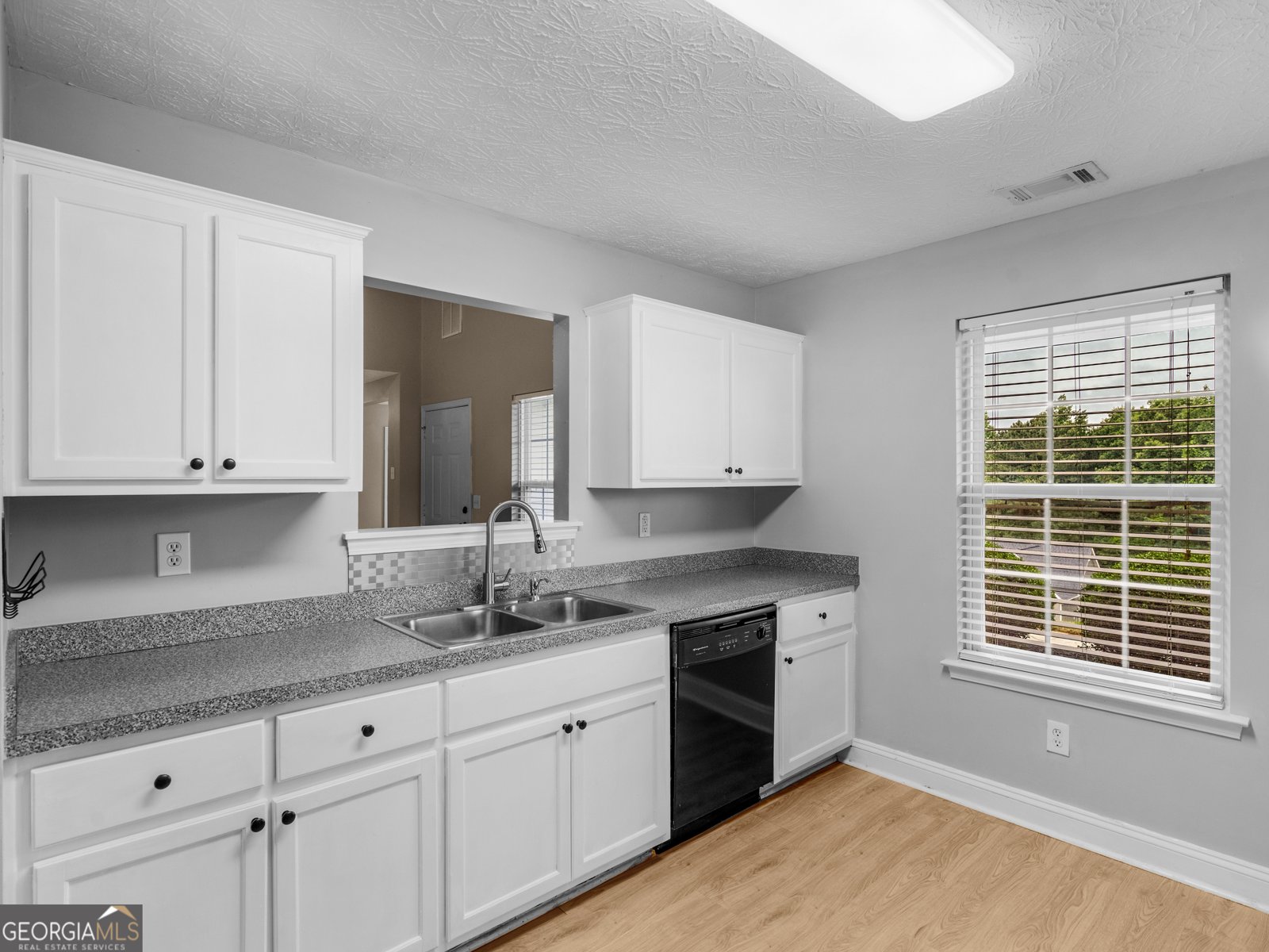 506 Brewer Drive Locust Grove - 6