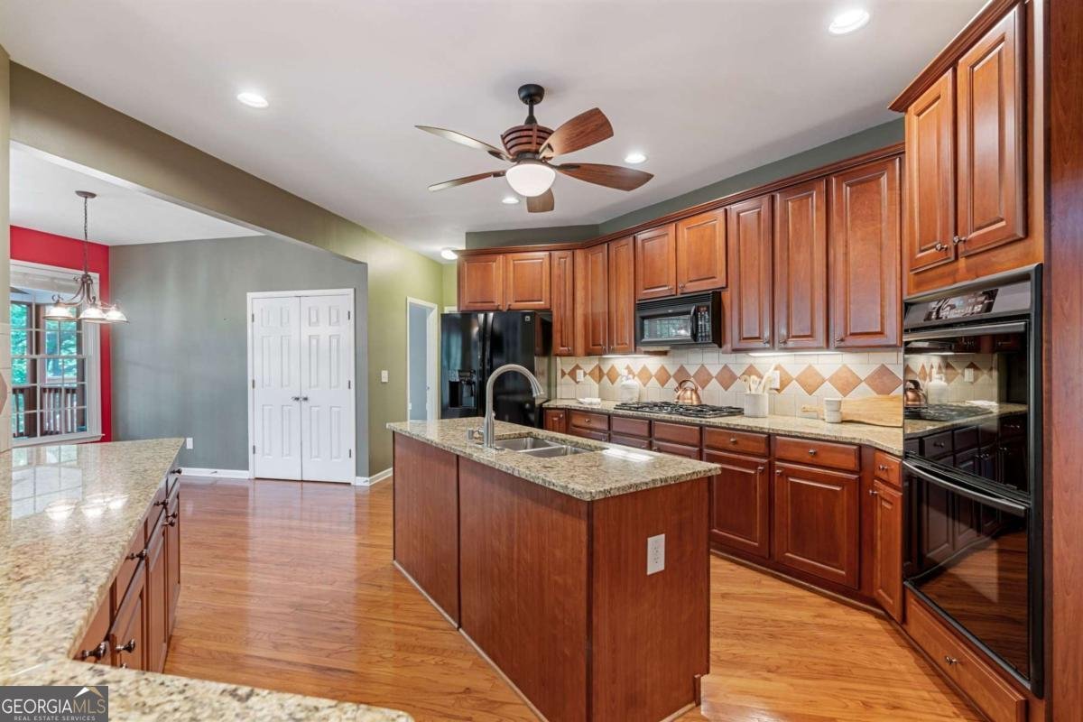 168 Eagle Pointe Drive Dahlonega - 24