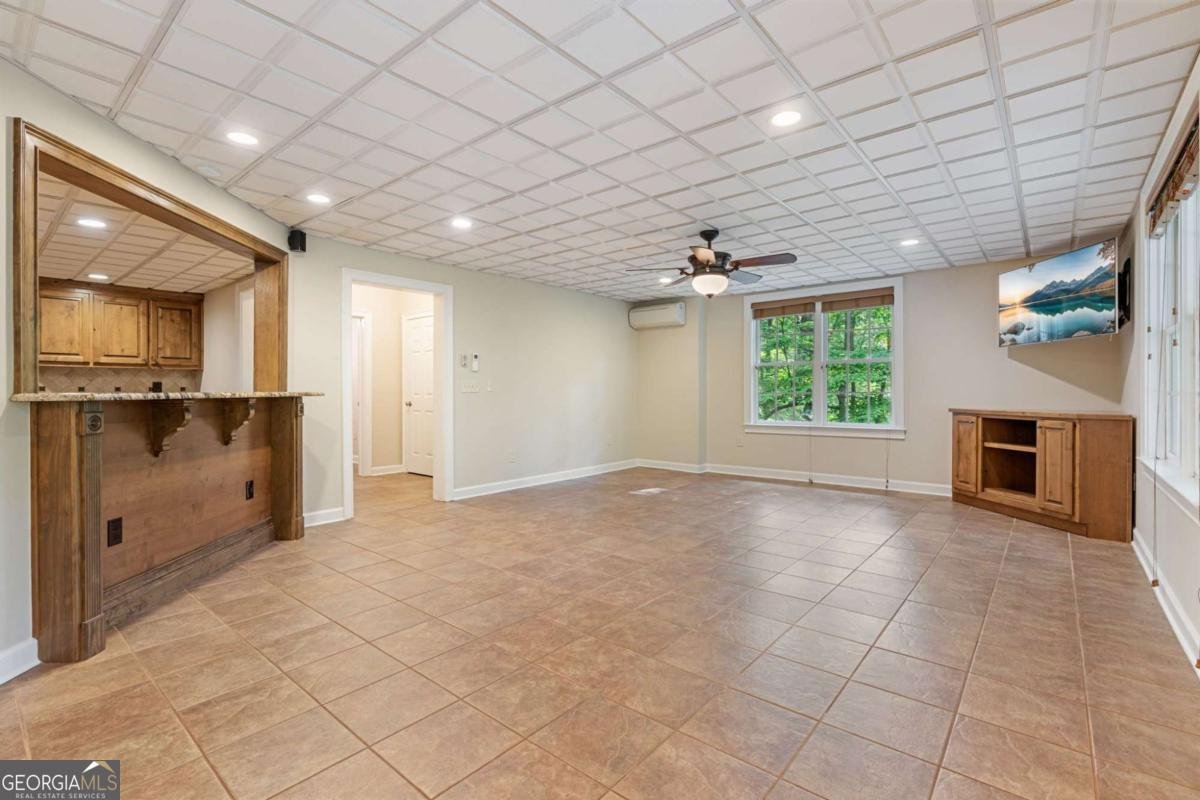 168 Eagle Pointe Drive Dahlonega - 44