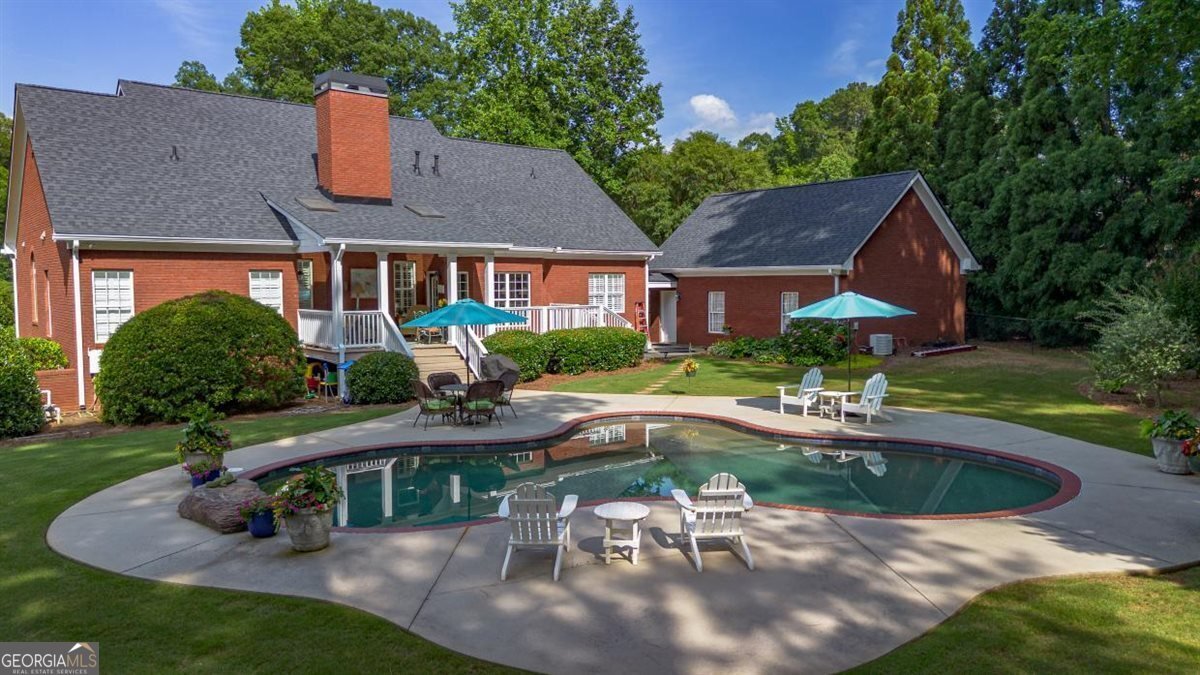 305 Calumet Lane Monroe - 24