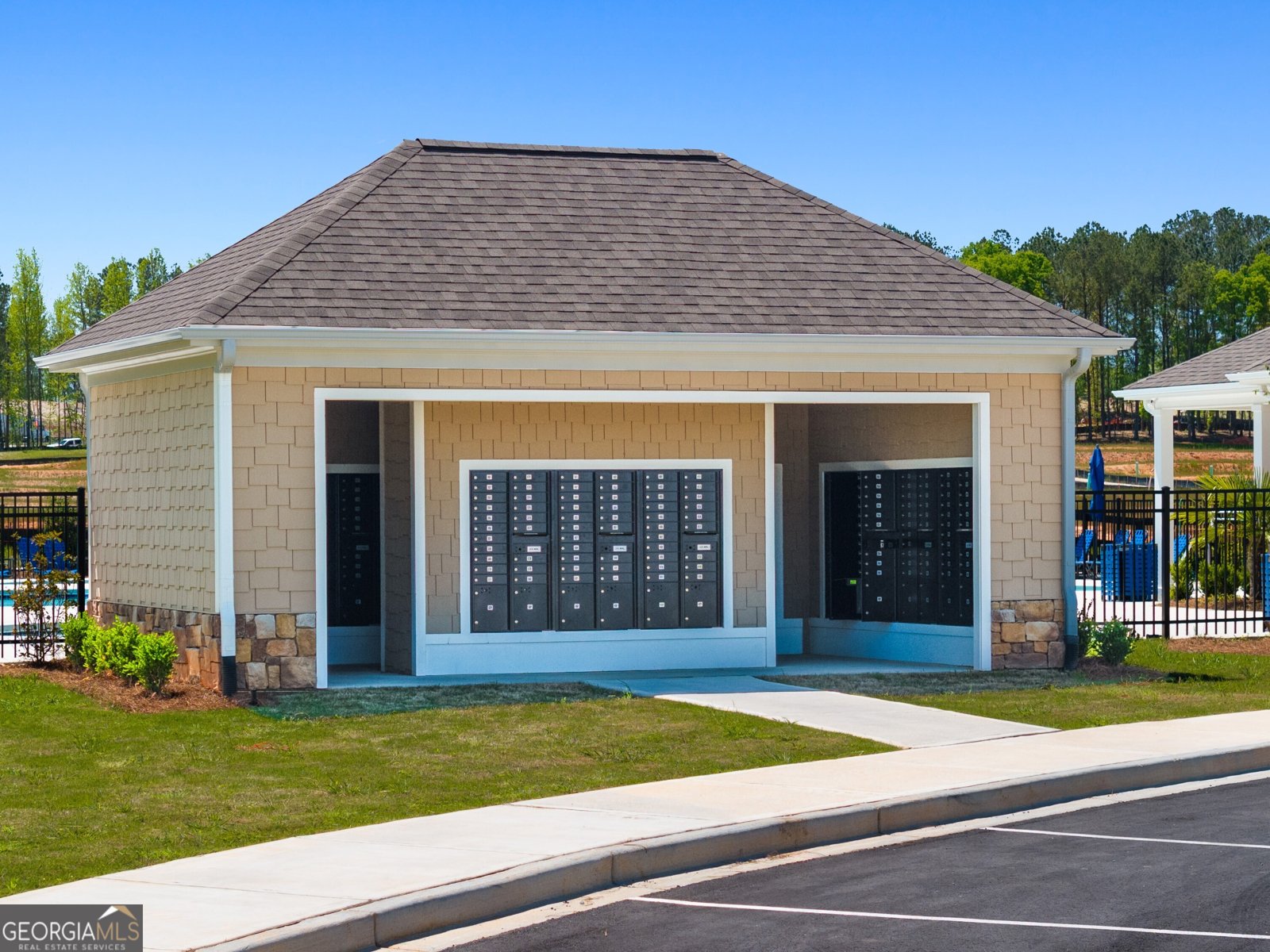 411 King Village Braselton - 33