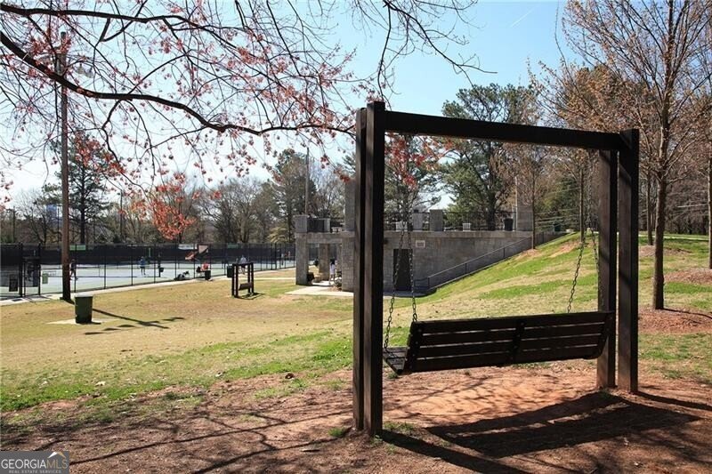 157 Lake Forrest Lane Atlanta - 75