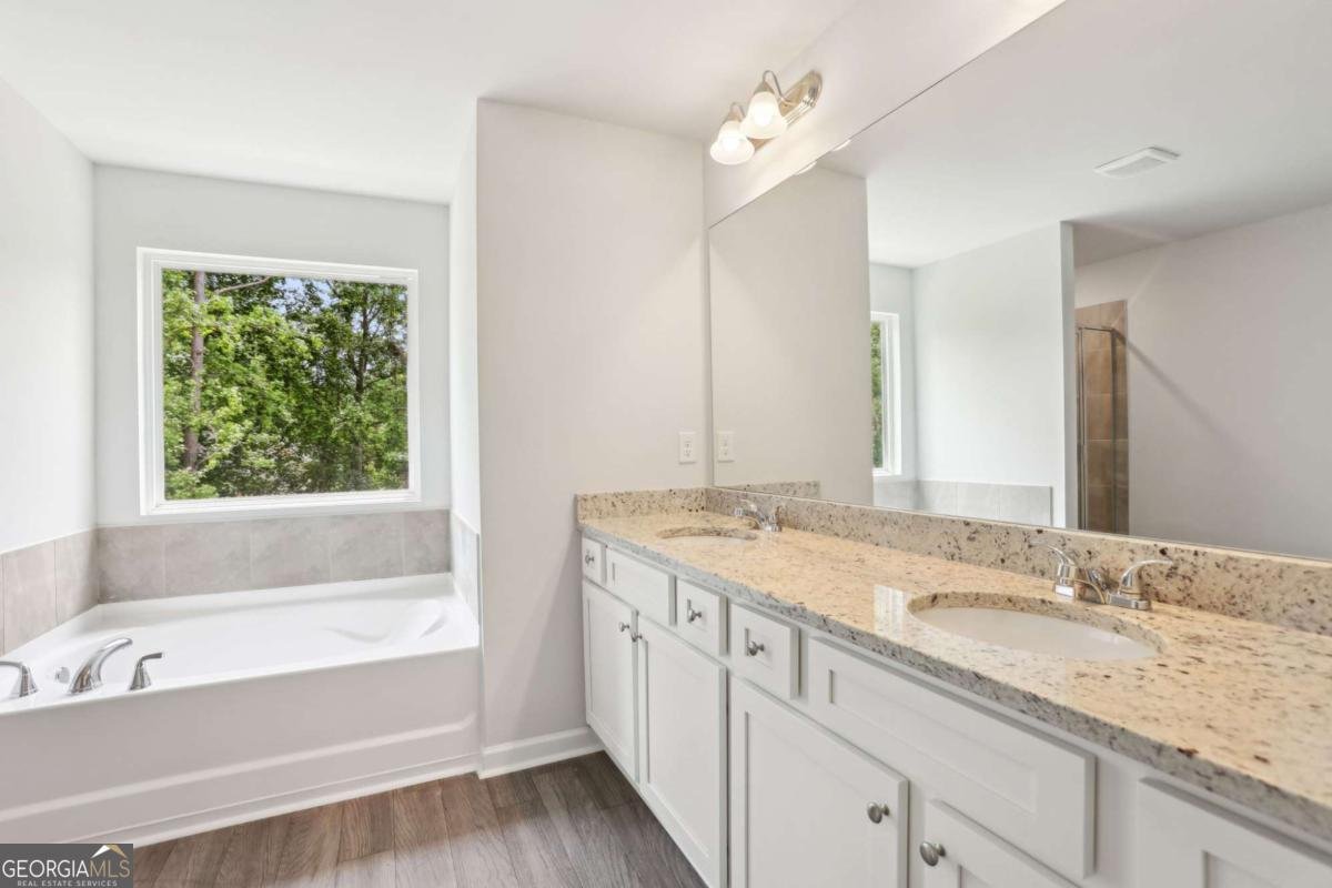 133 Cedar Wood Trace Winder - 36