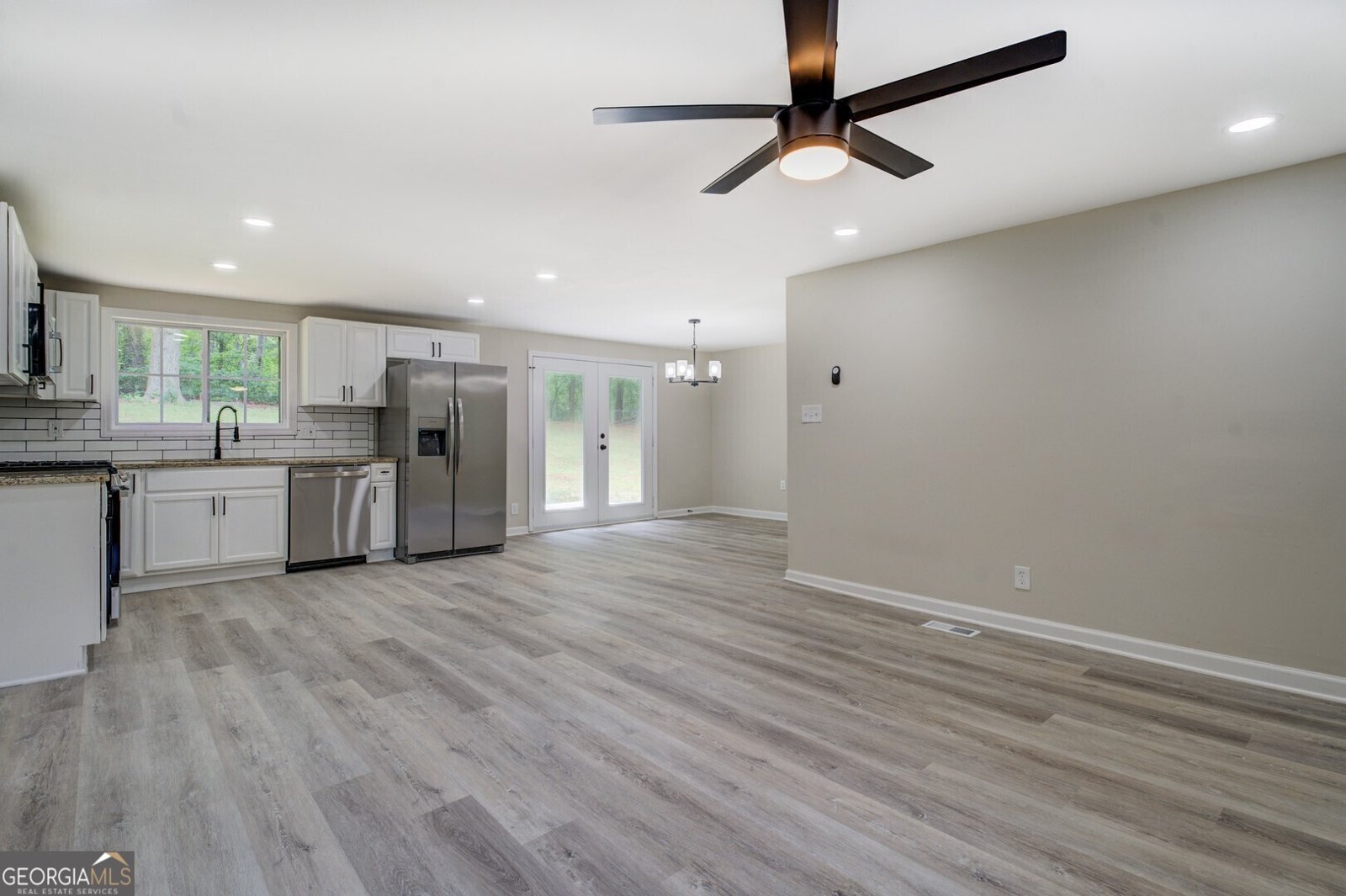 4176 King Edward Drive Douglasville - 18