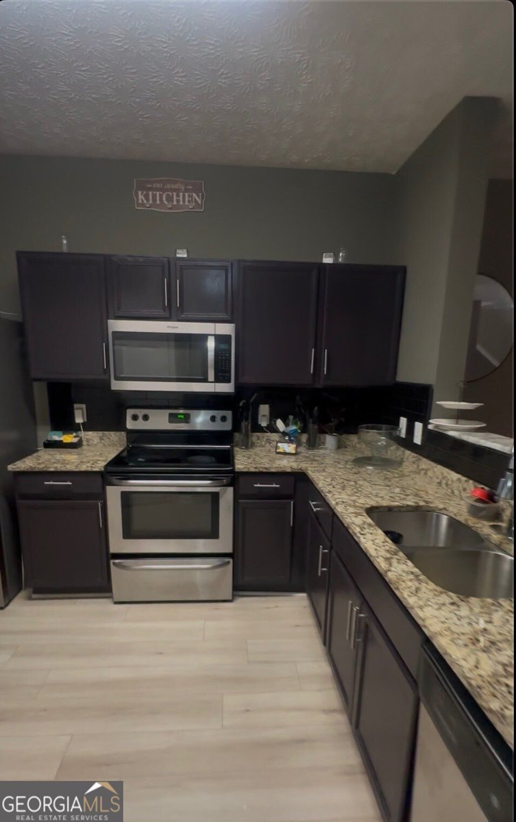 1794 FIELDING Way Hampton - 3