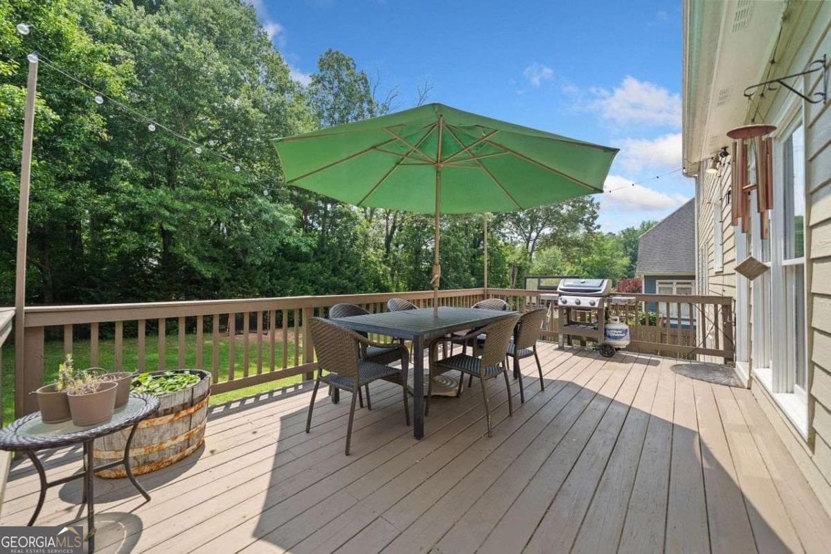 530 Summerhill Drive Roswell - 19
