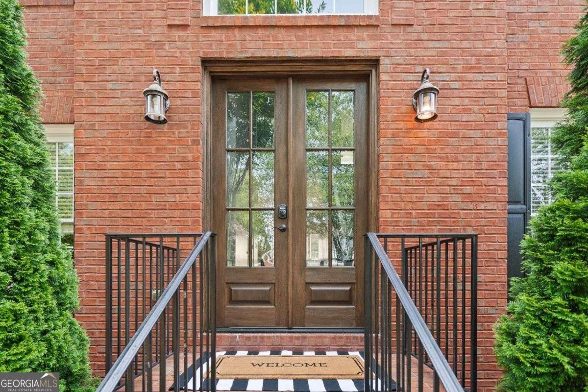530 Summerhill Drive Roswell - 3