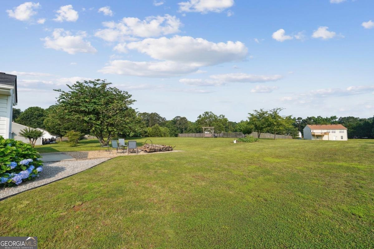 453 Raymond Drive Winder - 23