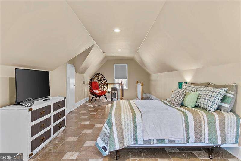 212 Lakeview Drive Newborn - 17