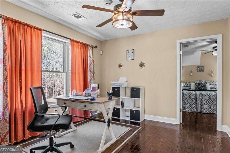 212 Lakeview Drive Newborn - 26