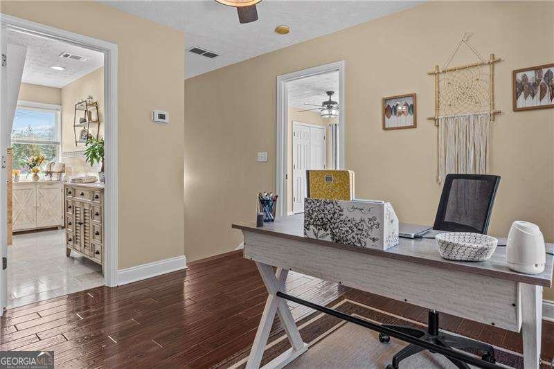 212 Lakeview Drive Newborn - 33