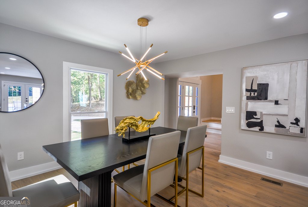 4395 Woodland Brook Drive Atlanta - 23