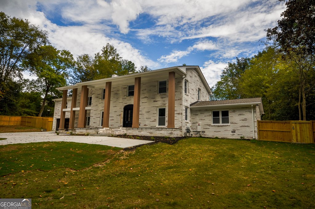 4395 Woodland Brook Drive Atlanta - 3