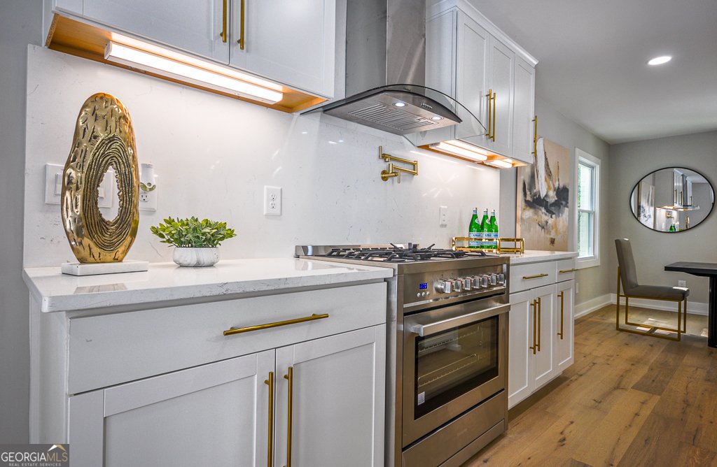 4395 Woodland Brook Drive Atlanta - 31