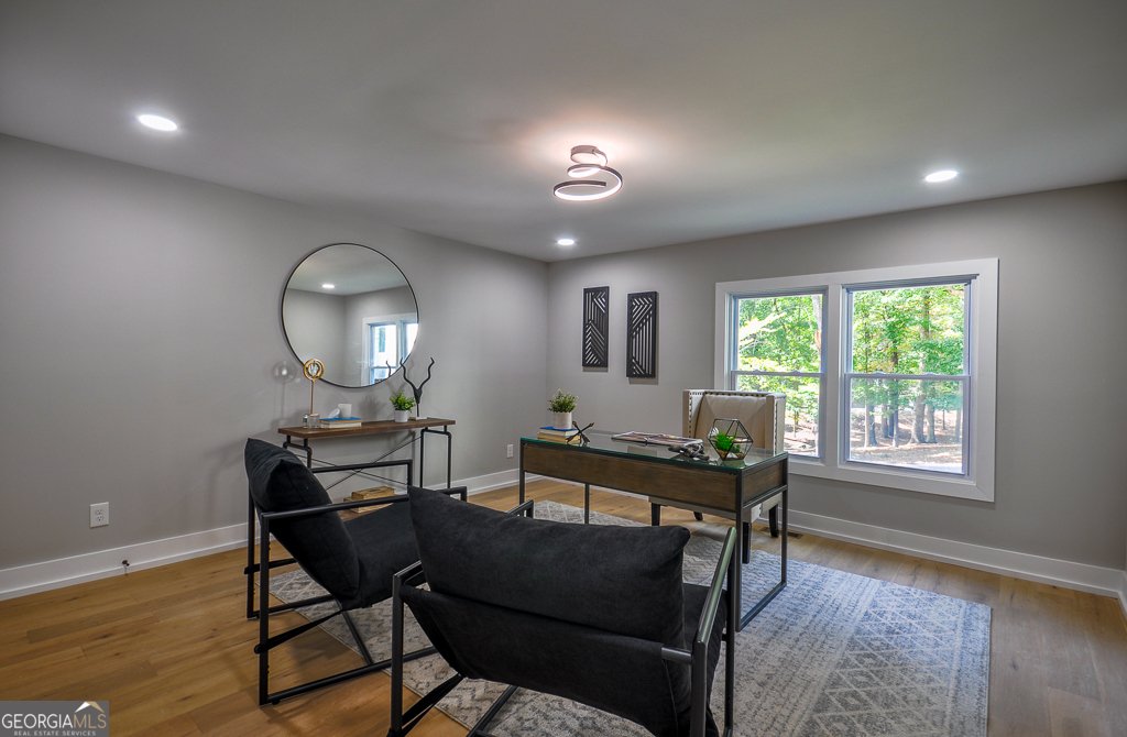 4395 Woodland Brook Drive Atlanta - 35
