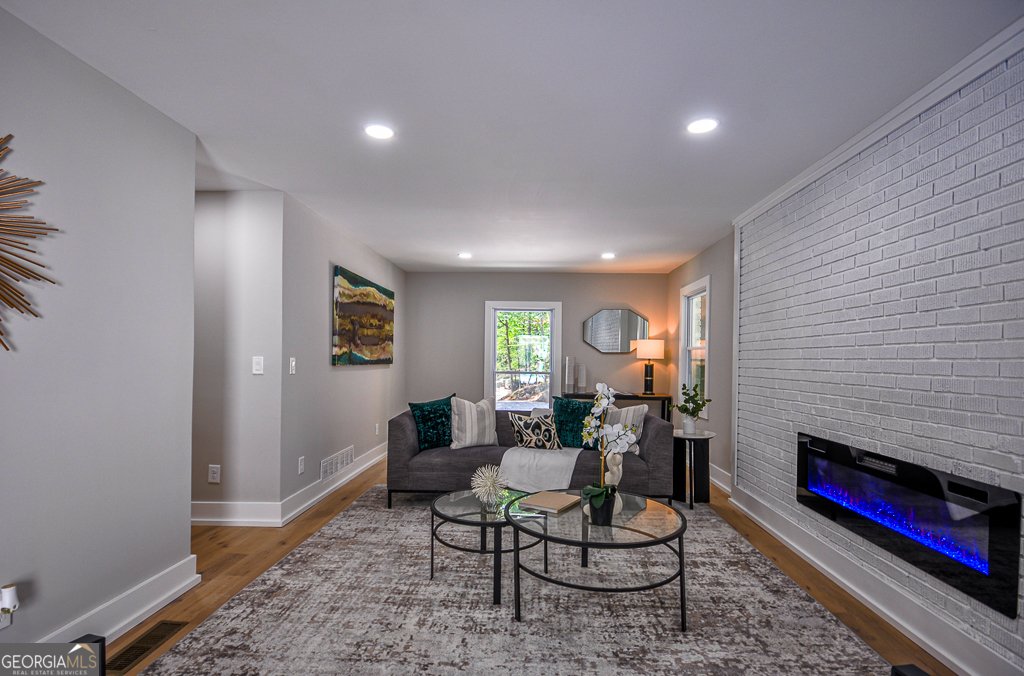 4395 Woodland Brook Drive Atlanta - 42