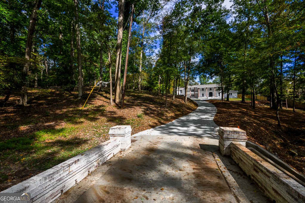 4395 Woodland Brook Drive Atlanta - 5