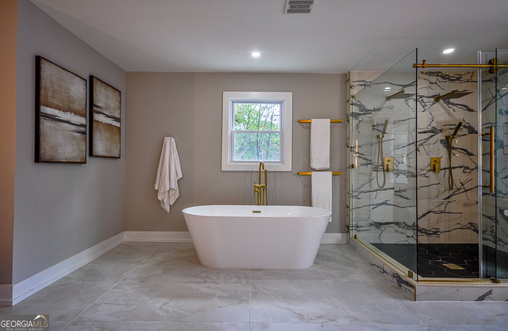 4395 Woodland Brook Drive Atlanta - 79