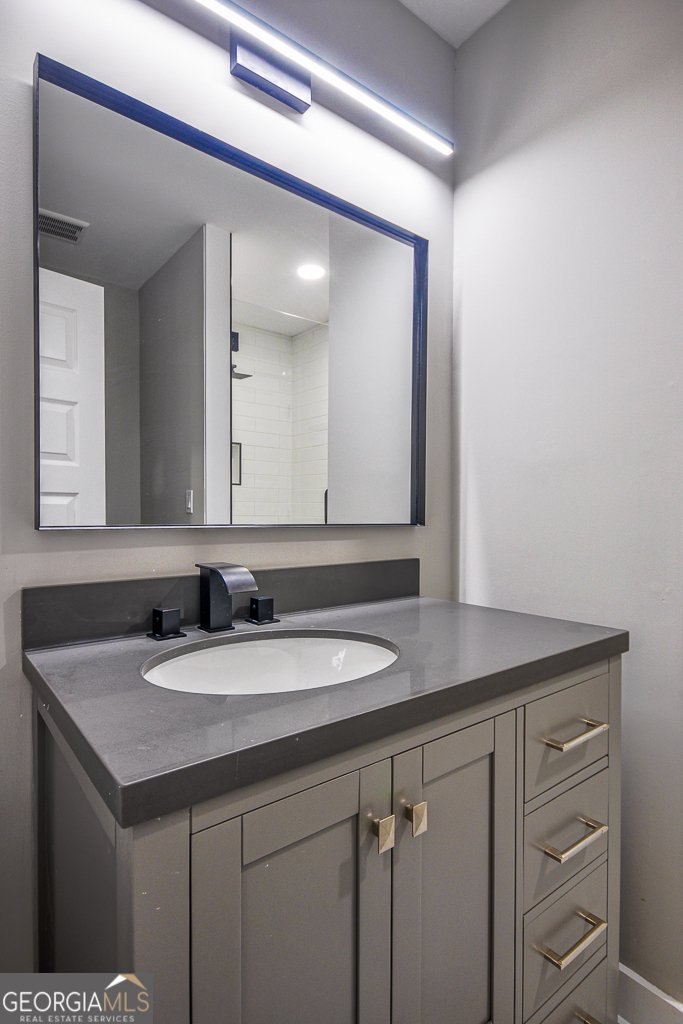 4395 Woodland Brook Drive Atlanta - 92