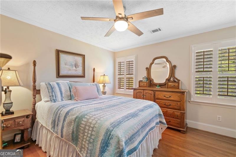 226 Nacoochee Drive Woodstock - 40