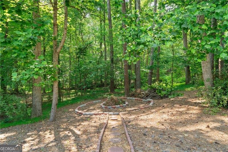226 Nacoochee Drive Woodstock - 55