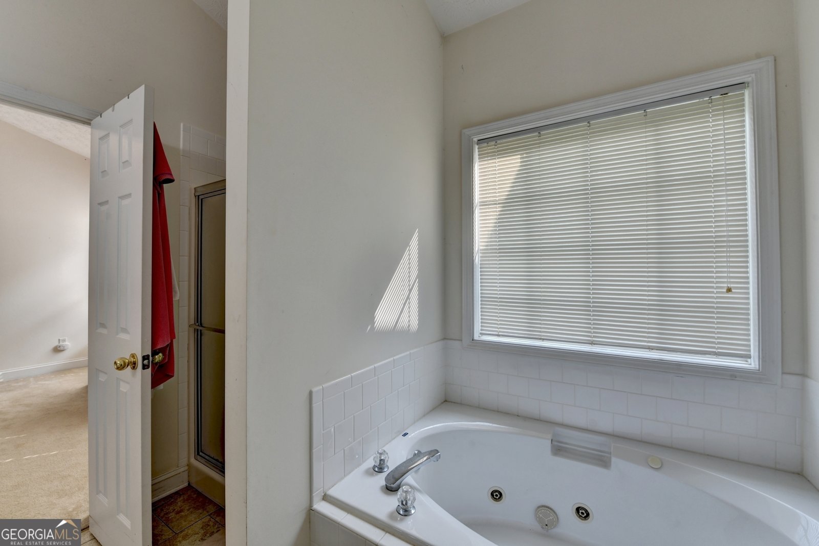 2790 Meadow Gate Way Loganville - 38
