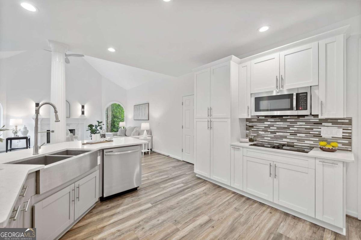 515 Old Chartwell Crossing Alpharetta - 11