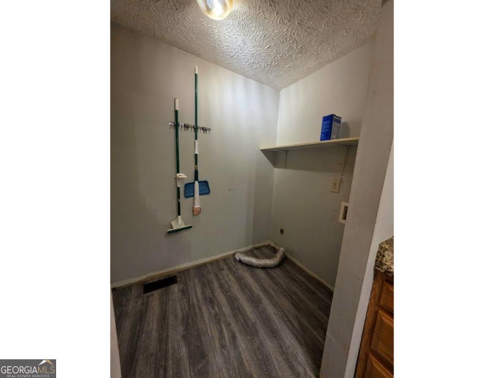 6305 Eidson Drive Cumming - 23
