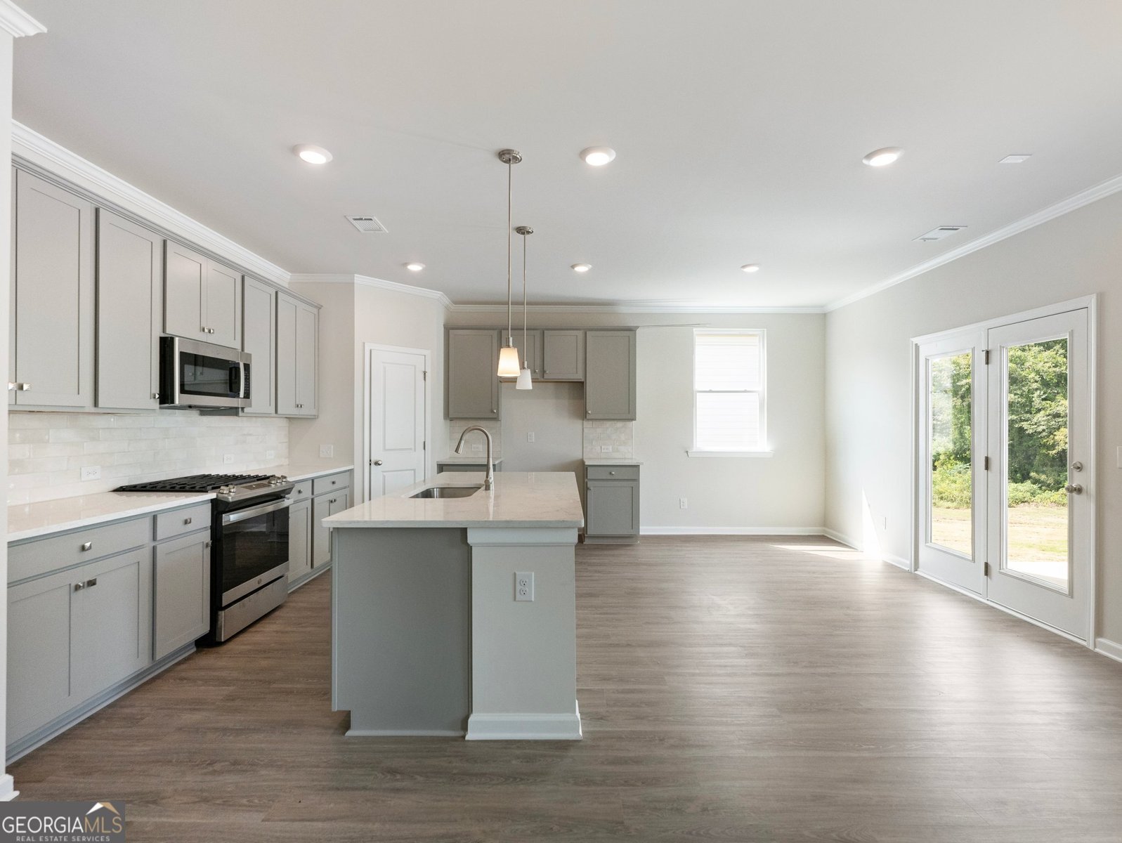 246 Midland Avenue Winder - 7
