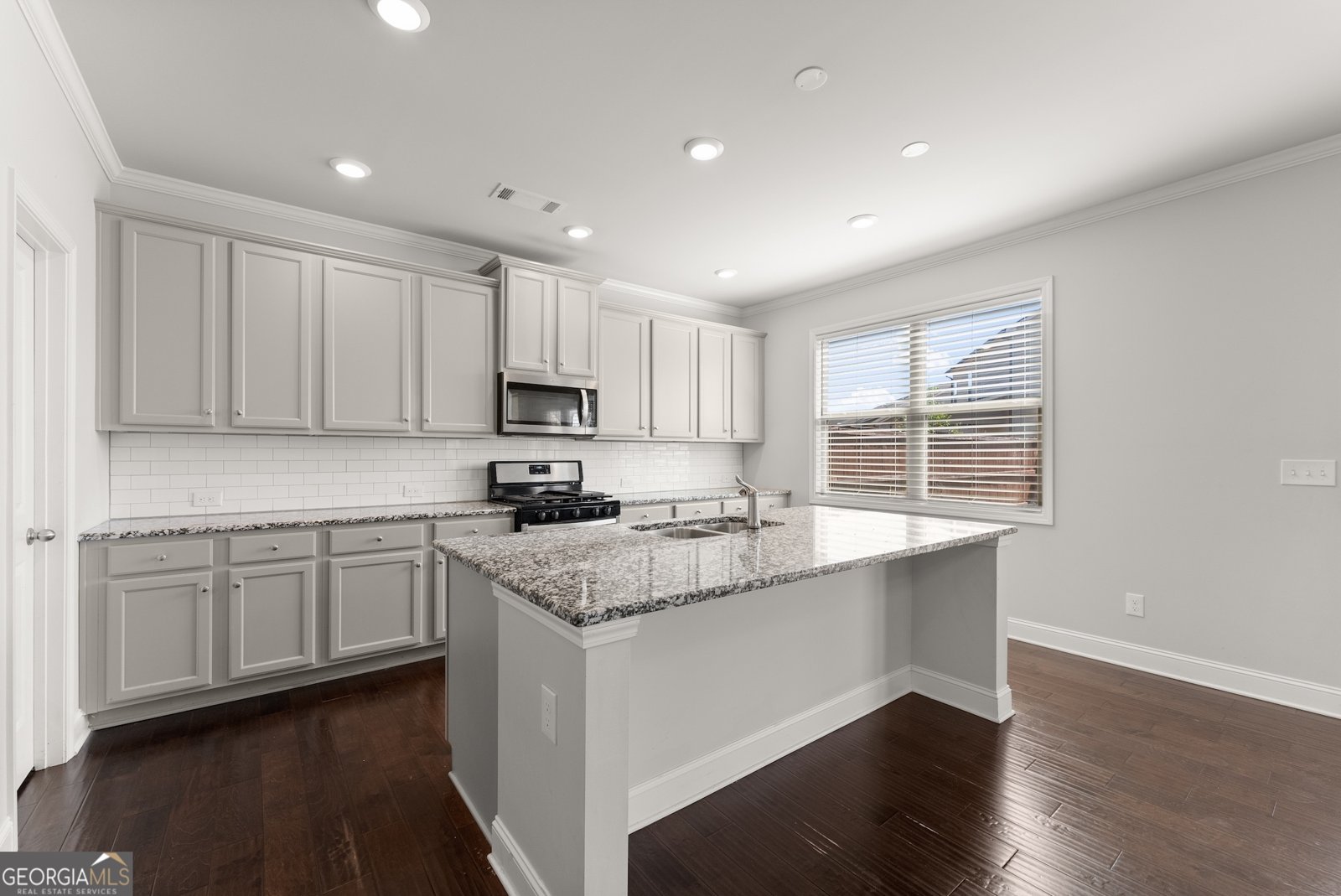 4354 Clubside Drive Gainesville - 29