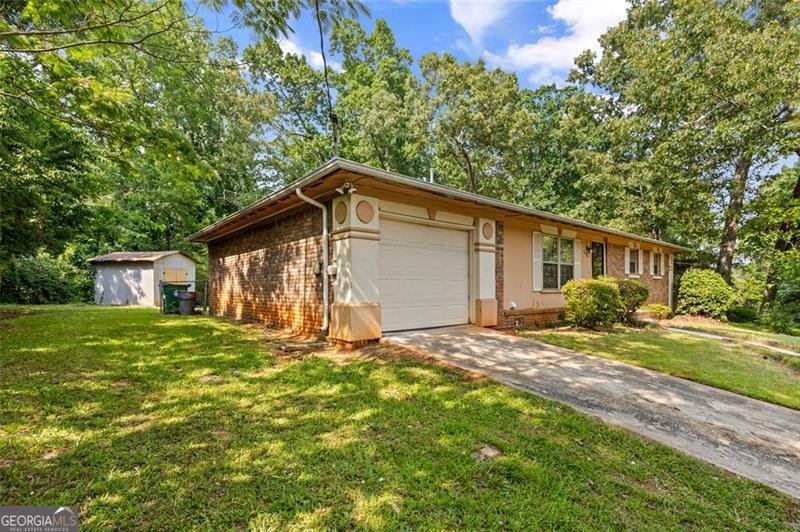 1594 PINE GLEN Circle Decatur - 32