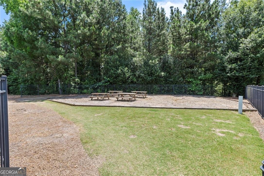 930 Silver Lake Drive Acworth - 25