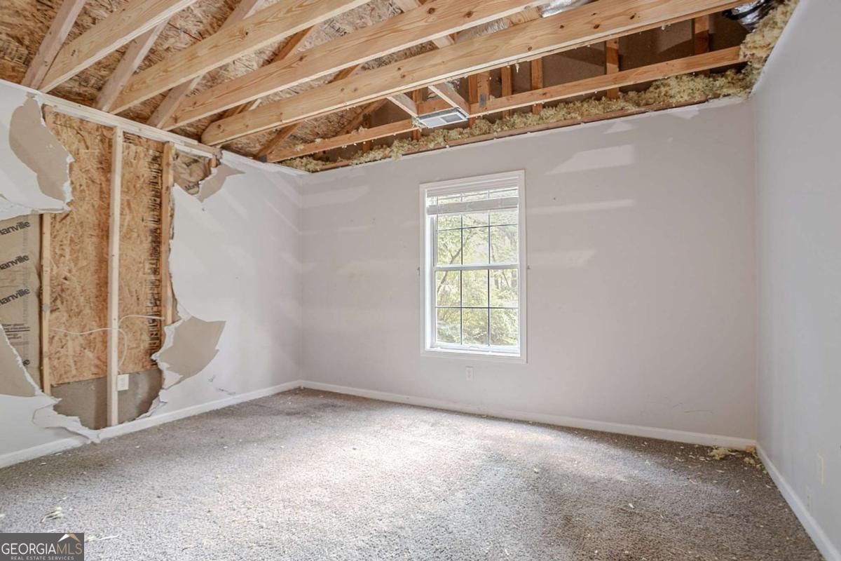 2140 Deer Trail Suwanee - 28