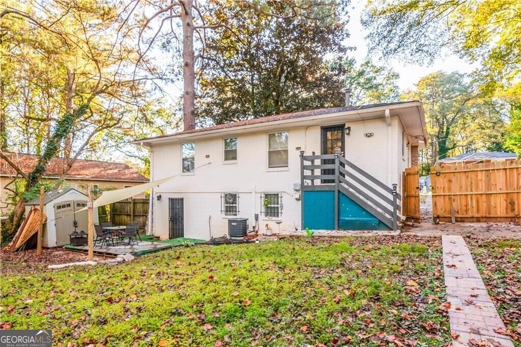 3182 Latona Drive Atlanta - 21