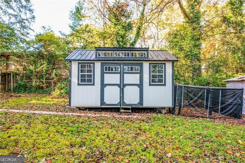 3182 Latona Drive Atlanta - 23
