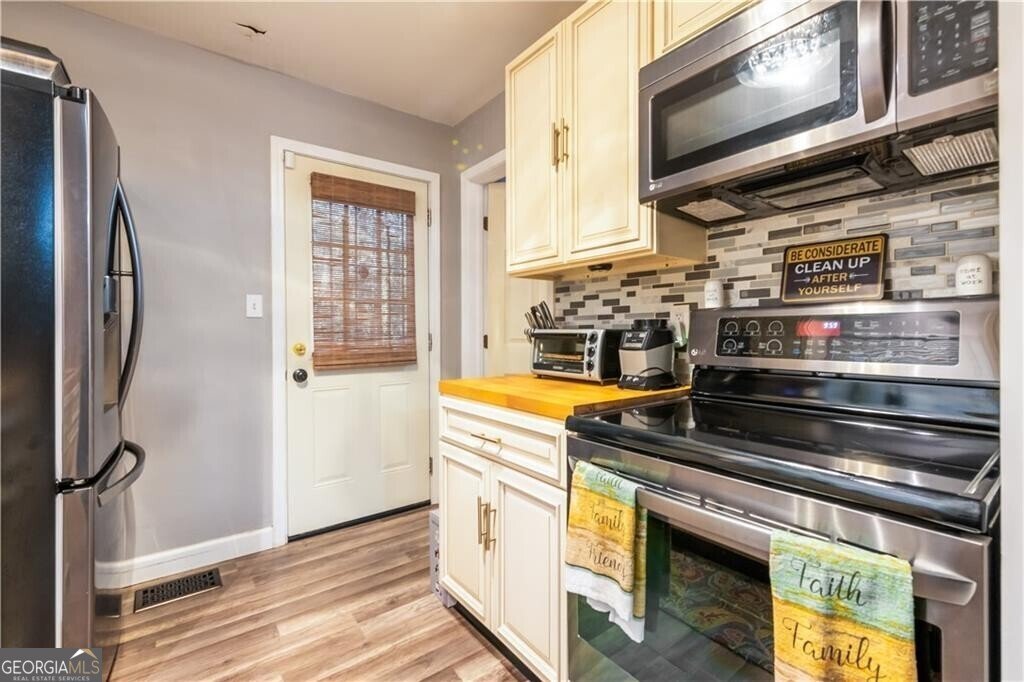 3182 Latona Drive Atlanta - 46
