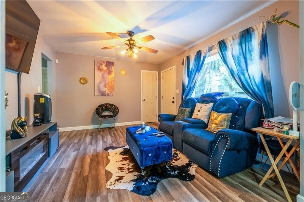 3182 Latona Drive Atlanta - 54