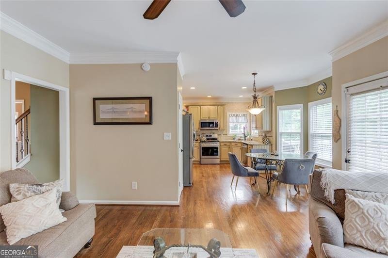 262 SANDHURST Court Suwanee - 11