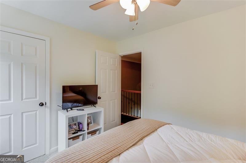 262 SANDHURST Court Suwanee - 29